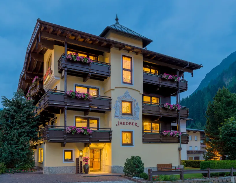 Hotel-Garni Jakober - B&B und Appartements - Image 1