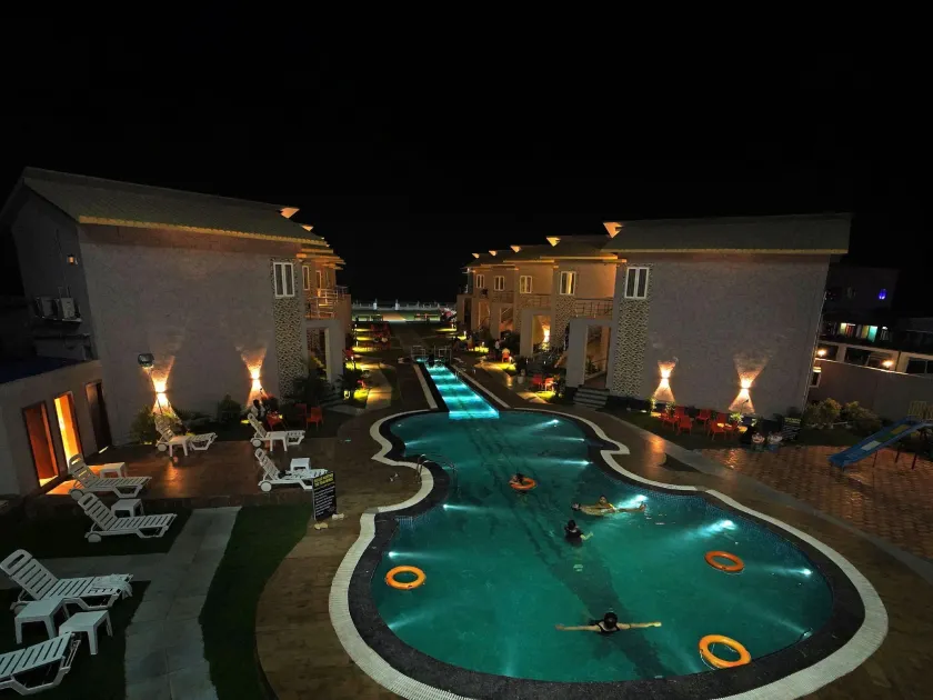 Beachfront Resort Mandarmoni-Parth King - Image 1