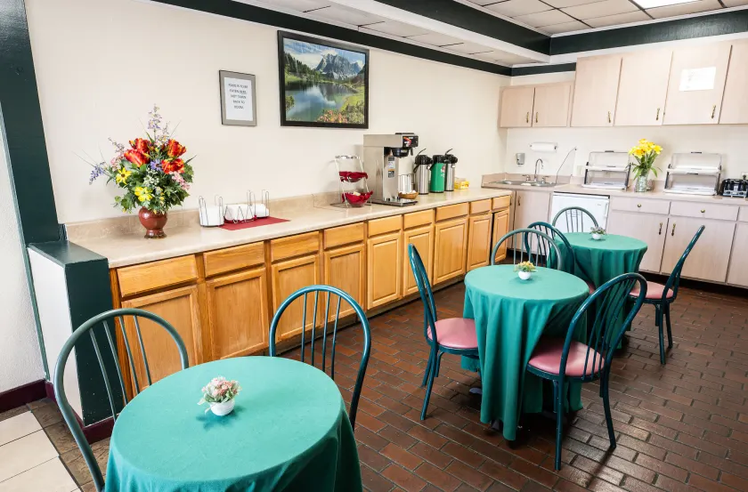 Select Inn Murfreesboro - Image 1