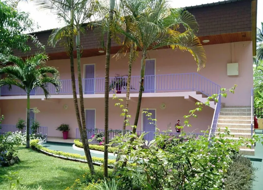 Hotel Adagio - Image 1
