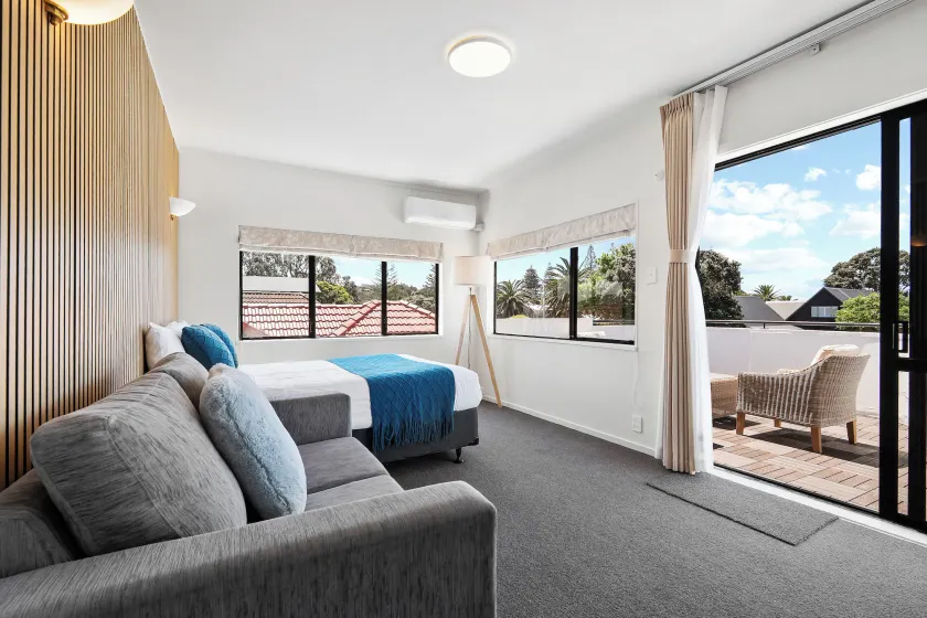 Summer Inn Motel - Newly Renovated - Image 1