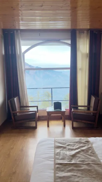 Mashobra Heights Hotel by Shalidrishya - Habitación