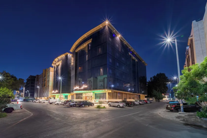 Sunday Harbour Gateway Jeddah Beach Formerly Vivid Plaza Hotel - Image 1