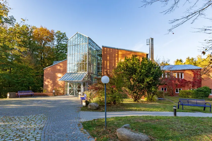 Wilhelm-Kempf-Haus - Image 1