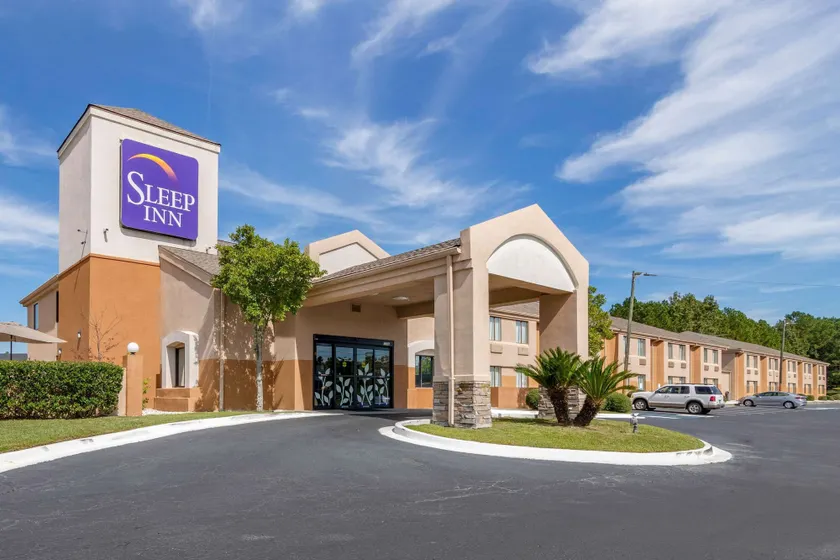 Sleep Inn I-95 North Savannah - Image 1