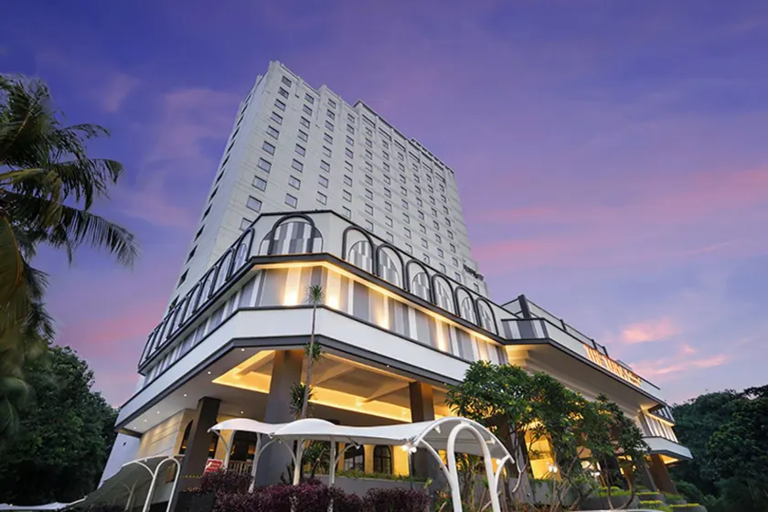 Tavia Heritage Hotel - Image 1