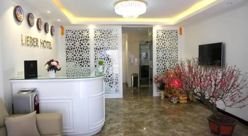 Lotus Hotel - A24, Khu Đấu Giá, Vạn Phúc - by Bay Luxury - Image 1