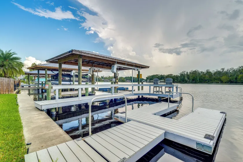 Private Dock & Water Views! Homosassa Retreat - Image 1