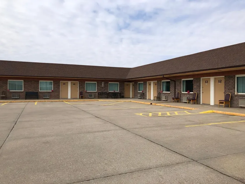 Rose Motel - Image 1