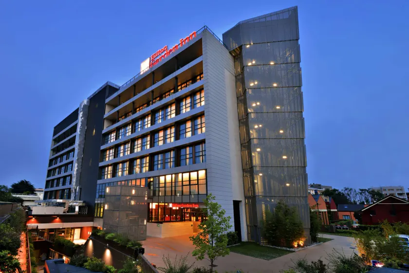Hilton Garden Inn Milan North - Image 1