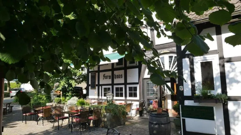 Gasthof Altes Farmhaus und Apartment - Image 1