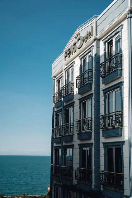 Fengo Hotel - Image 1