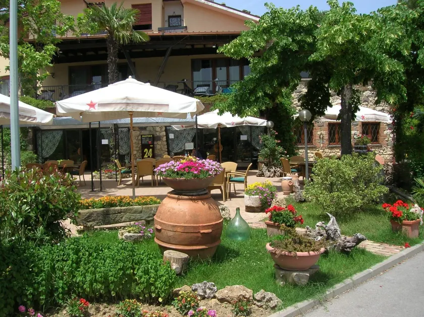 Hotel Rosati - Image 1