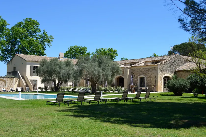 Hôtel & Restaurant de charme - La Bégude Saint-Pierre - Image 1