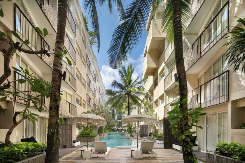 The Akmani Legian - Image 1