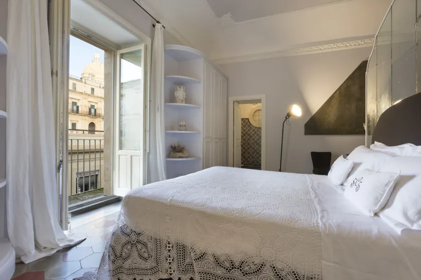 San Carlo Suites - Image 1