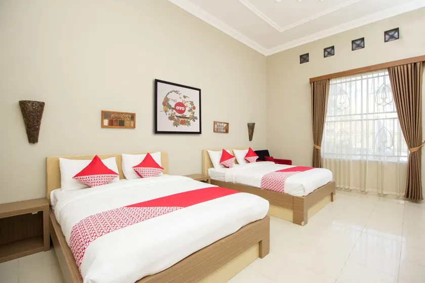 Collection O 1061 Aliya Homestay - Image 1