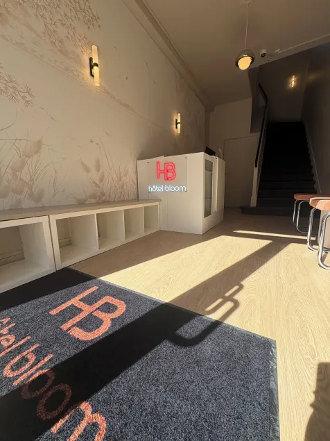 Hotel Bloom - Image 1