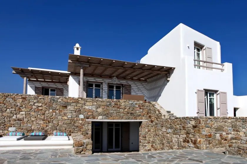 Elia White Residence - Image 1
