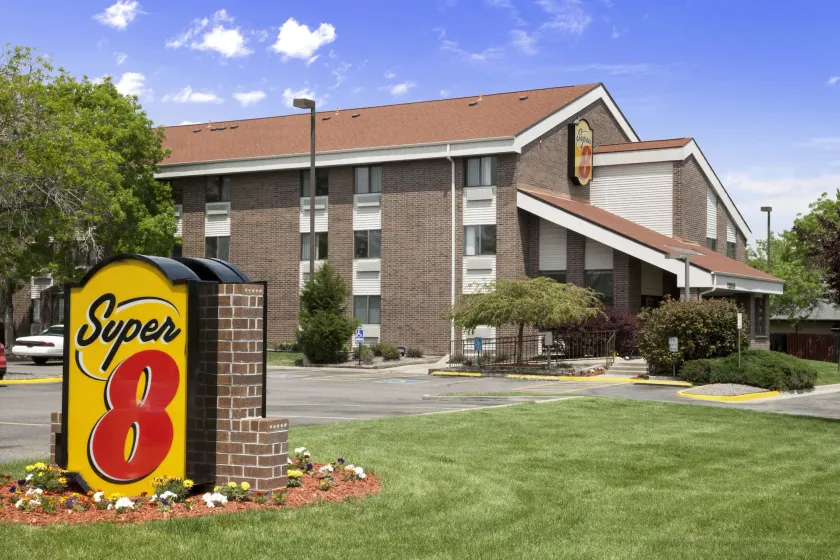 Super 8 by Wyndham Westminster Denver North - Image 1
