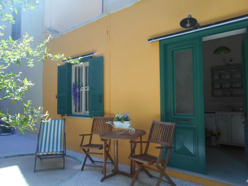 Maison Masse - Historic Residence with Private Courtyard - Image 1