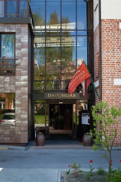 Daugirdas Old City Hotel - Interior entrance