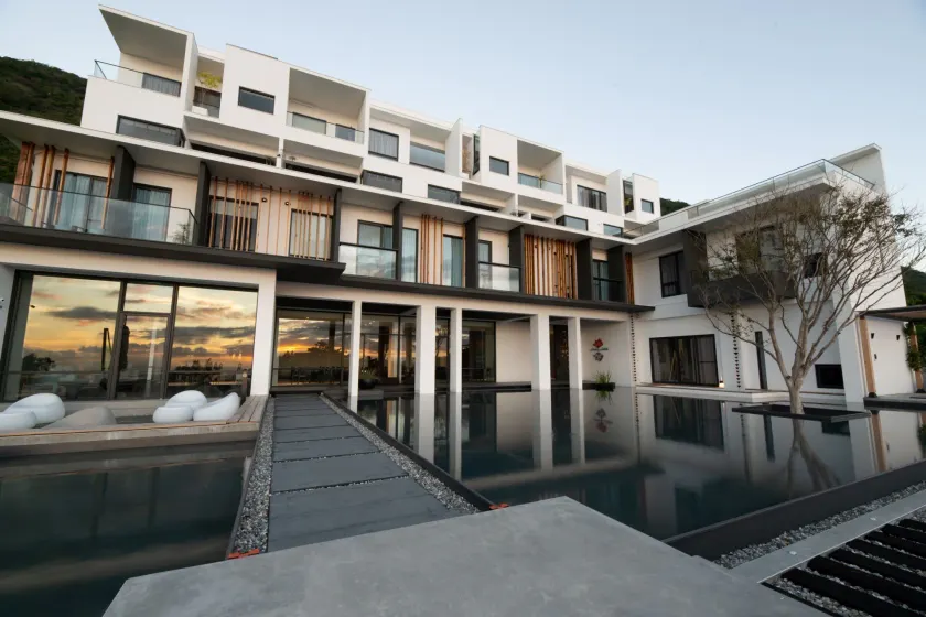 AQUA Tree Resort - Image 1