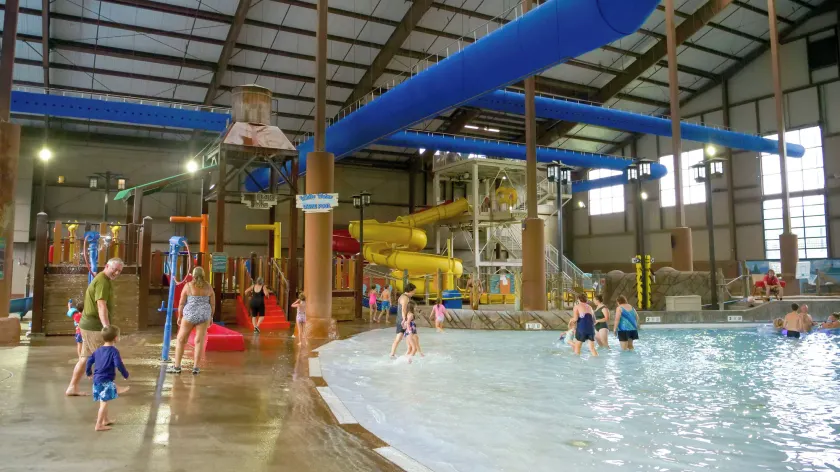 Hope Lake Lodge & Indoor Waterpark - Image 1