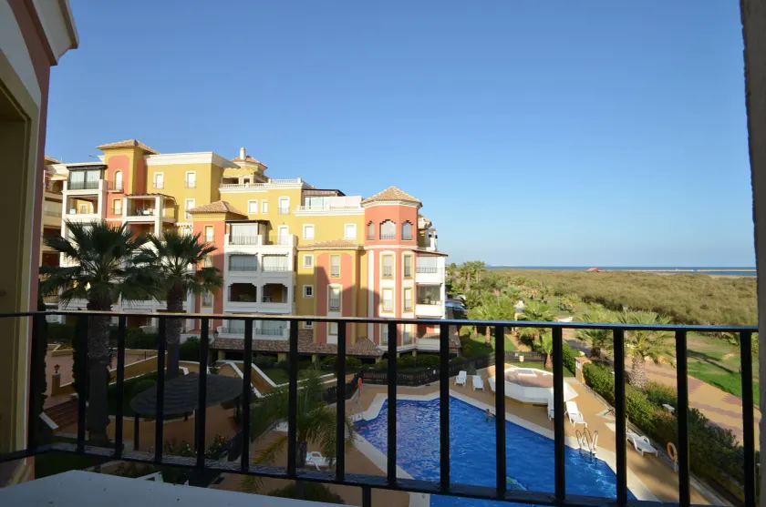 Apartamentos Solmares - Image 1