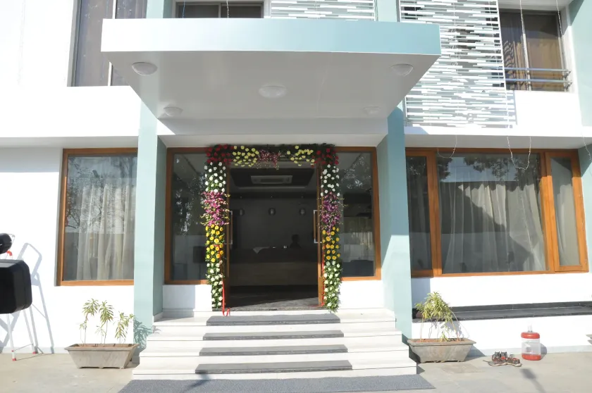 Grand 3D - Image 1