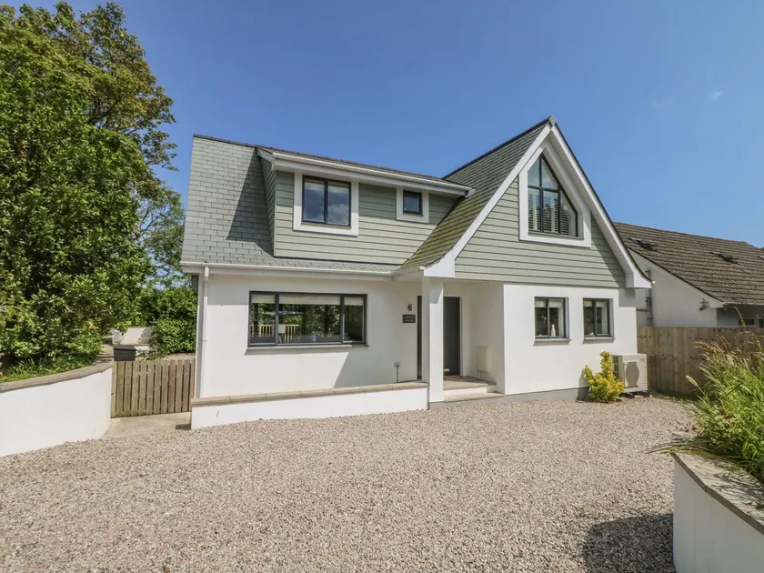 Garden House - Image 1