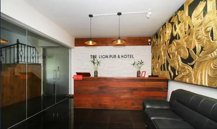 The Lion Pub & Hotel - Recepción