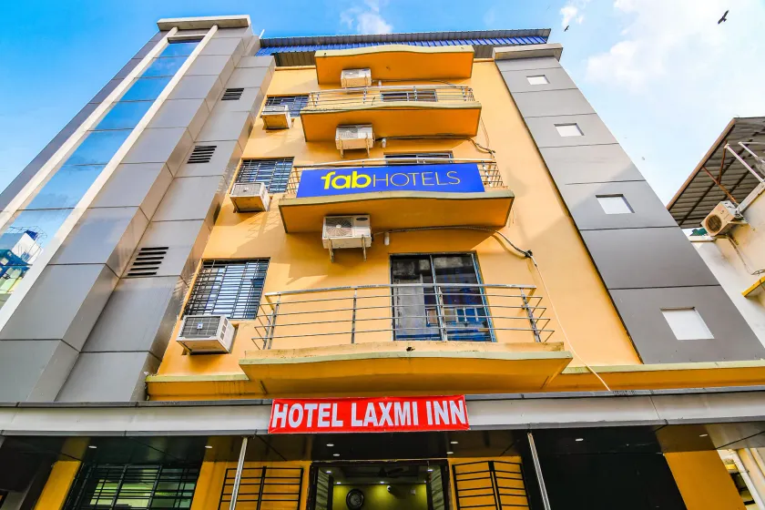 Fabexpress Laxmi Inn - Image 1