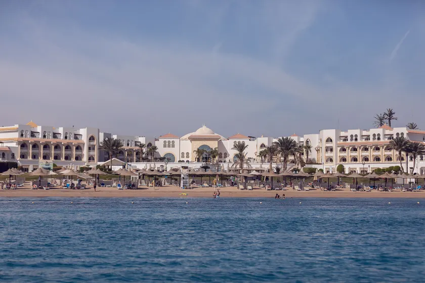 Old Palace Resort Sahl Hasheesh - Image 1