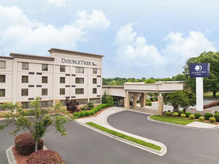 DoubleTree by Hilton Greensboro Airport - Image 1