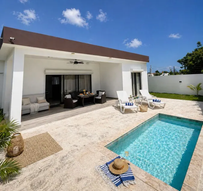 Modern 2BR Villa with Private Pool, Starlink WiFi, Security, Near Macao Beach - Image 1