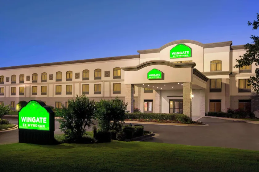 Wingate By Wyndham Montgomery - Image 1