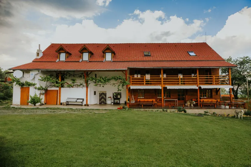 Pensiunea Bio Haus - Image 1
