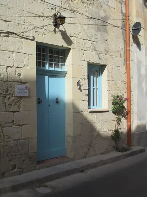 Tal-Kapilluna Zebbug Guest House - Image 1