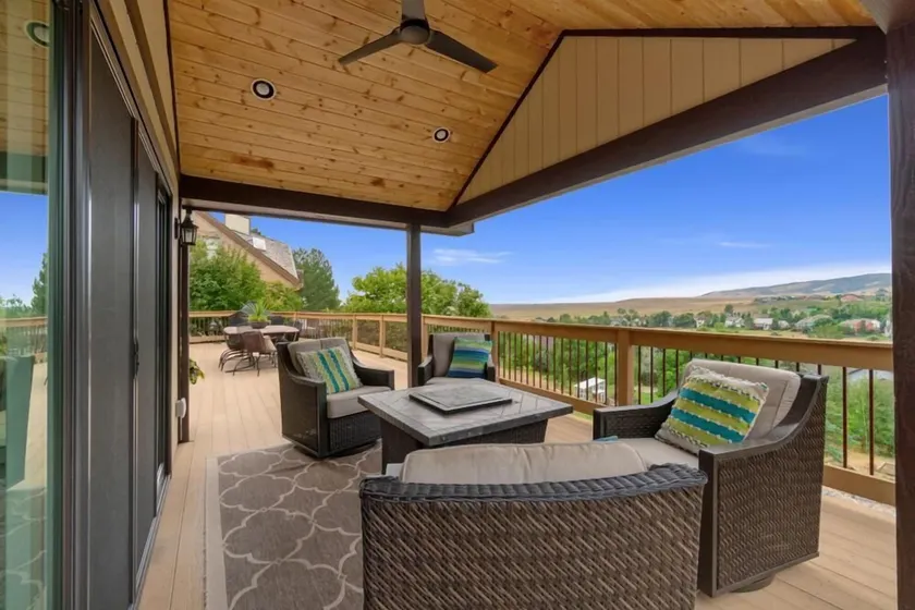 Outstanding Home, Incredible Views, Near Reservoir - Image 1