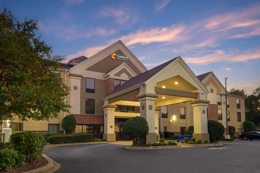 Comfort Inn & Suites Spartanburg North - Image 1