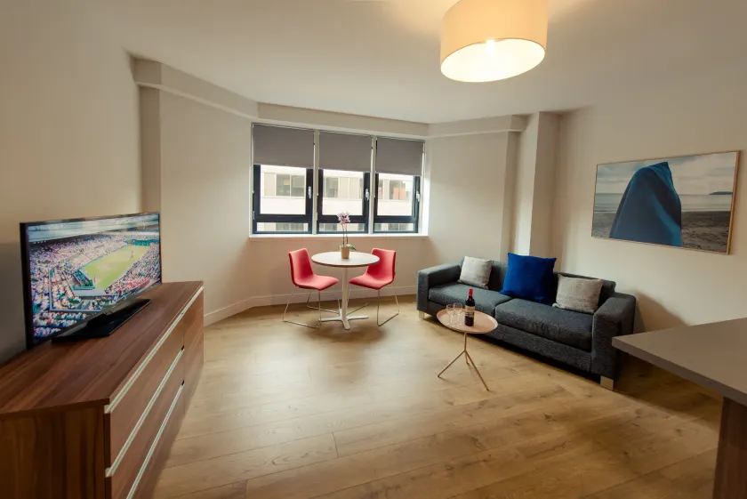 PREMIER SUITES PLUS Glasgow Bath Street - Image 1