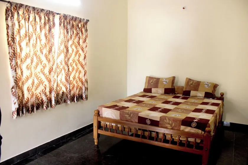 Corniche Inn Resorts - Chambre