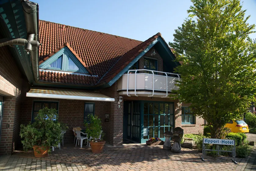 Hotel Garni Schneevoigt - Image 1
