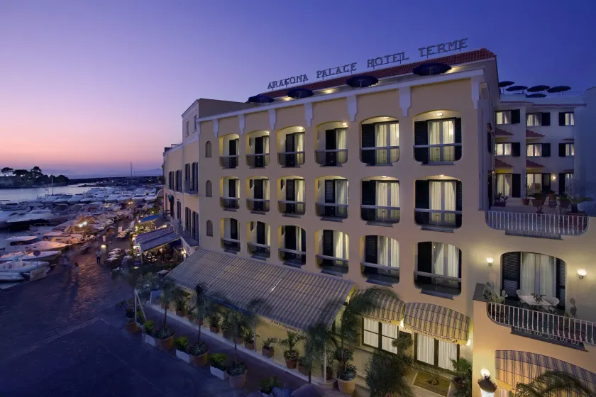 Aragona Palace Hotel & Spa - Image 1