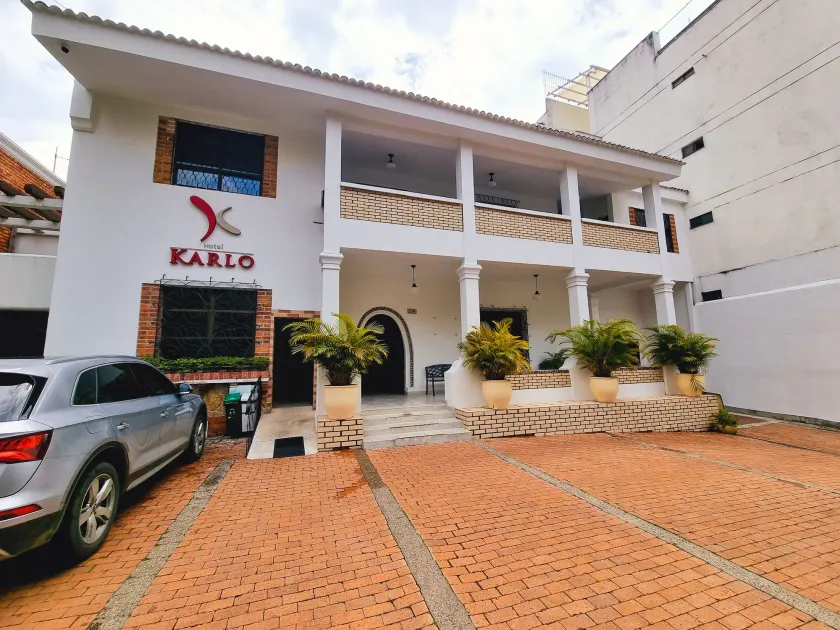 Hotel Karlo By GHO Hoteles - Image 1