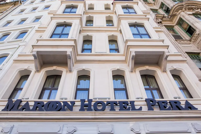 Maroon Hotel Pera - Image 1