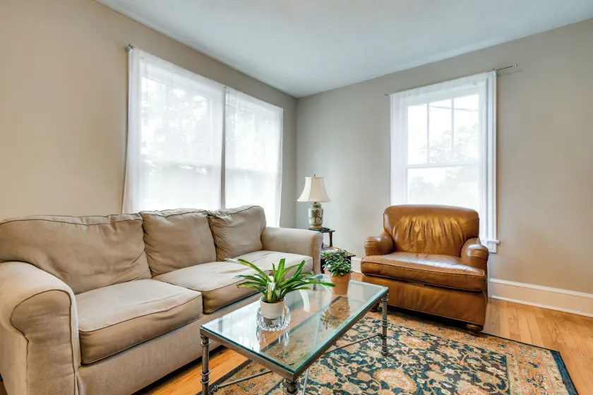 Pet-friendly Travelers Rest Home w/ Covered Patio - Interiör