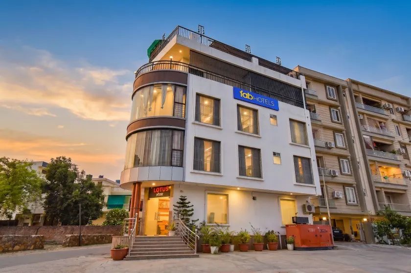 FabHotel Kirara - Nr Jaipur International Airport - Image 1