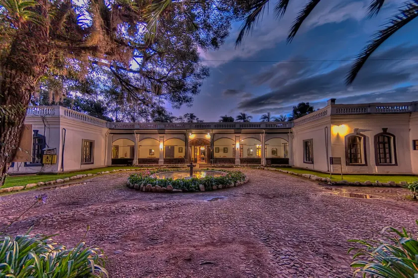 Hostería Hacienda Pinsaqui - Image 1